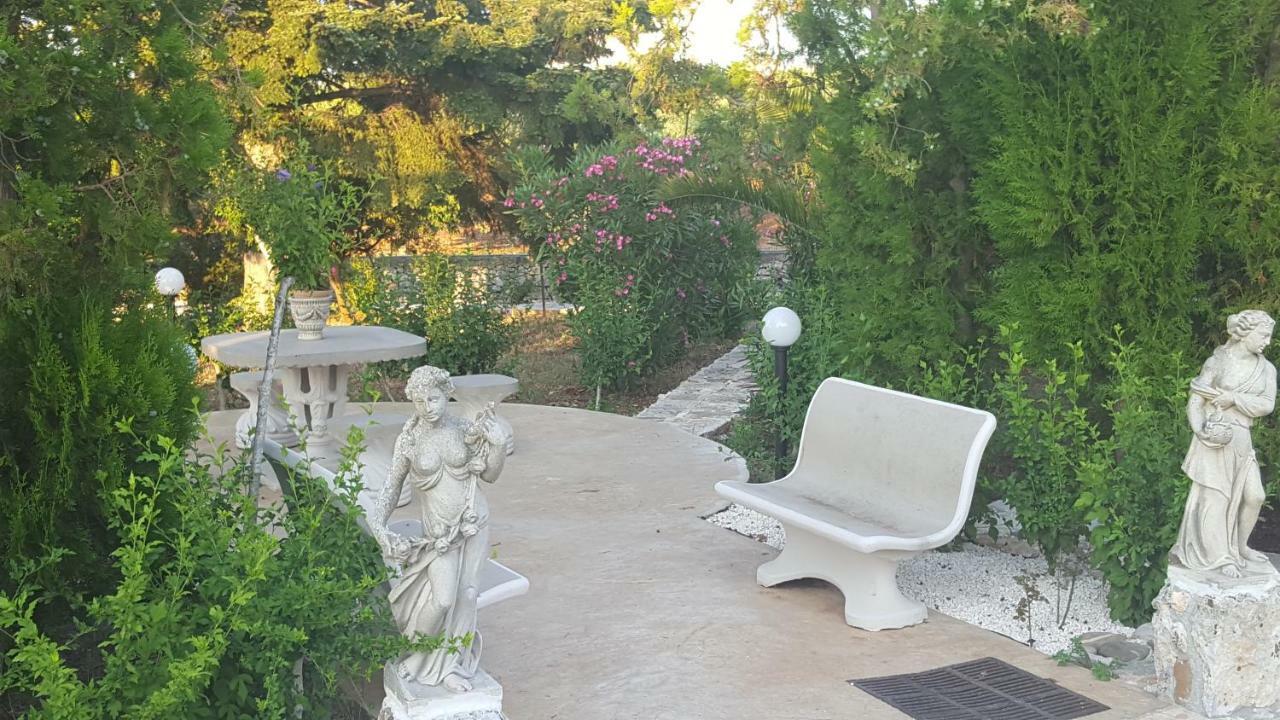 阿尔贝罗贝洛Trulli Pietra Viva别墅 外观 照片